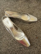 Zara Ladies Silver Metallic Shoes Size 4  UK EU 37 NWOT 2.5" ? 