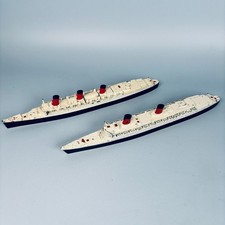 VINTAGE METAL MINIC SHIPS M702 RMS QUEEN ELIZABETH + M703 RMS QUEEN MARY