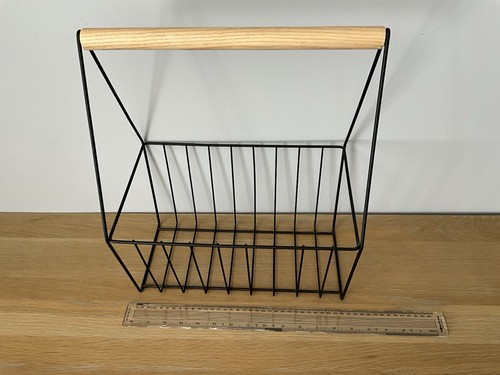 Black metal magazine rack - black,