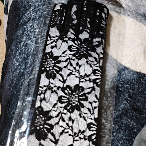Women black sheer floral - black,