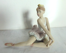 LLADRO GRACEFUL POSE 6174 by