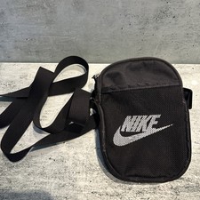 Nike Heritage Flight Crossbody