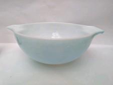 Vintage Pyrex Sprayware