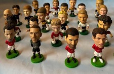 24 Corinthian Manchester United figures