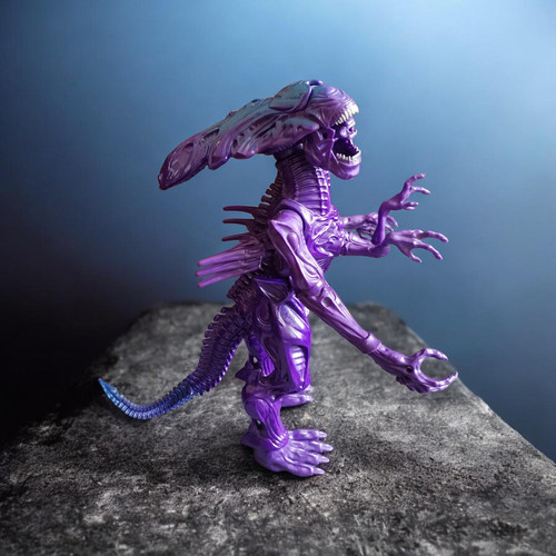 Alien xenomorph purple - alien,