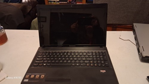 Lenovo g585 model 20137 - model,