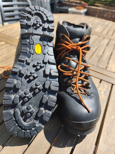 Used scarpa walking boots - used, 8
