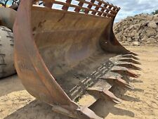 Volvo L330c loading shovel bucket