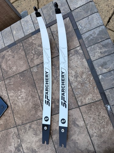 Axiom recurve archery - sf,