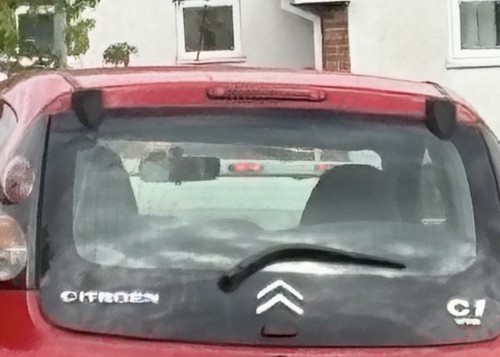Citroen tailgate 2011 - c1,