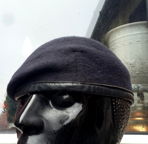 Dark blue beret - beret, wool