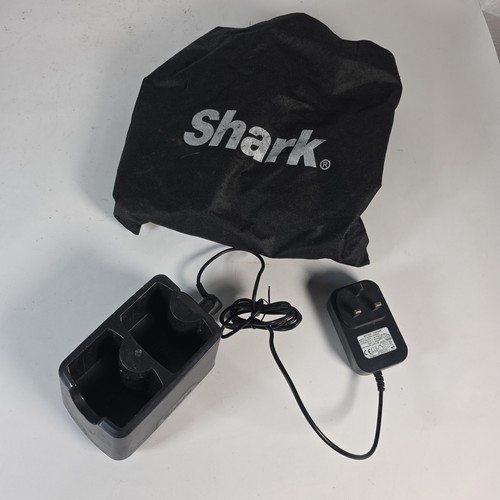 Shark dual charging dock - shark,