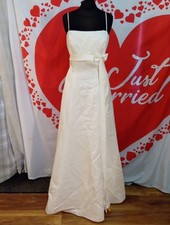 Wedding dress size 14 ivory satin Alfred Angelo, see measurement chart, Z