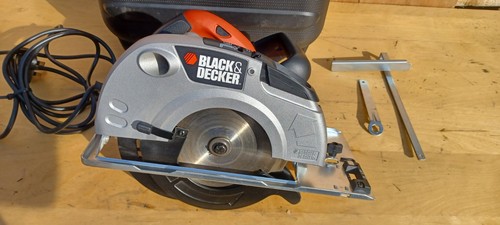 Black decker 1400w corded - &decker,
