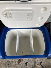 Halfords 40 Litre Mains and 12V Electric Coolbox On Wheels With Handle 40L 