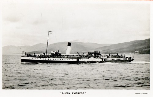 Paddle steamer queen empress - -queen,