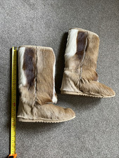 Toast Fur Snow Boots - size 5/5.5 - hardly if ever worn