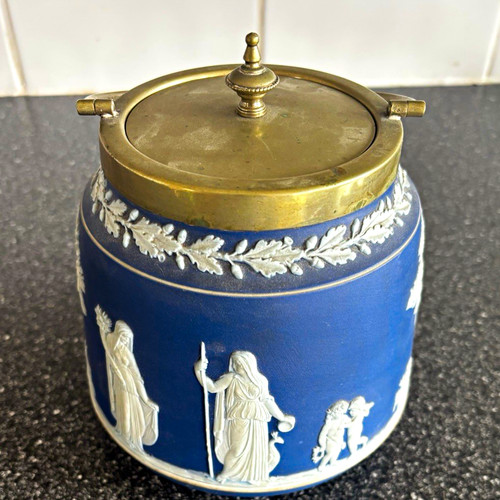 Wedgwood blue white - wedgwood,