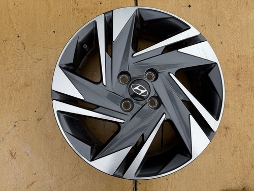 Hyundai i20 alloy wheel - hyundai,
