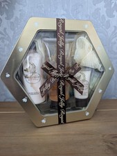 M&S Royal Jelly Gift Set Tin -