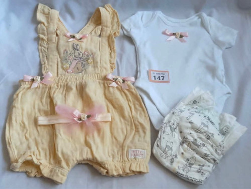 Reborn baby dolls clothes and