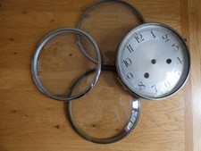 MIXED LOT OF 4 VINTAGE MANTEL CLOCK BEZELS WITH GLASSES CIRCA 1930s TO 1950s