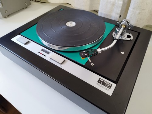 Thorens 125 turntable - td, base