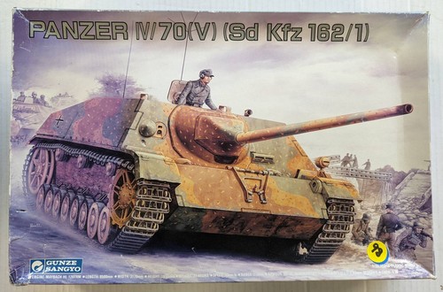 Gunze sangyo 779 panzer - 1/35,