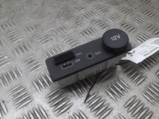 Jaguar Xe Usb Nav Aux Socket