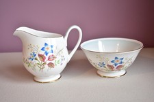 ROYAL TUSCAN LUCERNE FINE ENGLISH BONE CHINA MILK JUG & SUGAR BOWL