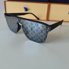 Louis Vuitton Waimea Men's