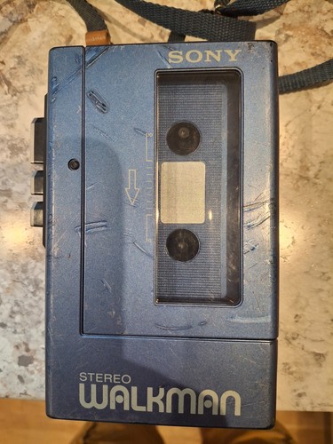 Sony walkman blue fully - walkman, 4