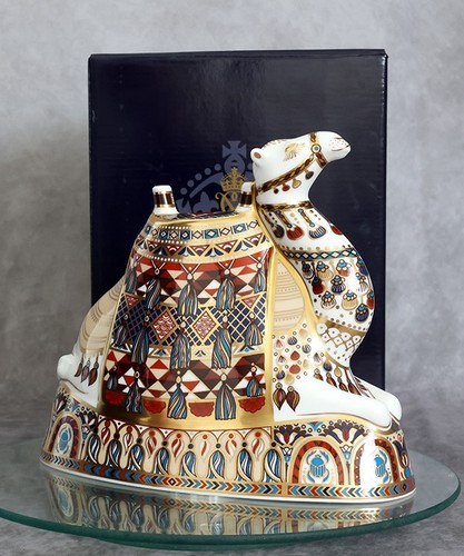 Royal crown derby camel - crown, 'camel'