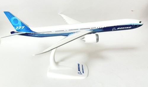 Boeing 777 house - boeing, demo