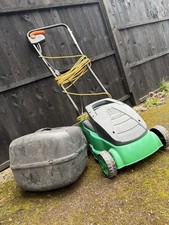 Lawn Mower With Grass Pick Up