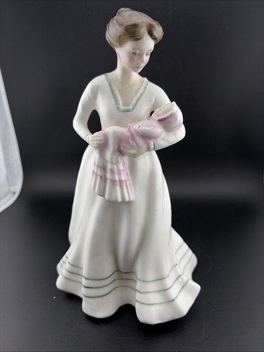 Royal doulton figure - royal,
