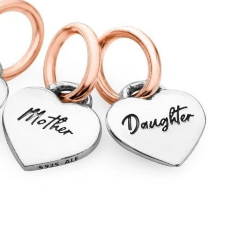 Pandora family hearts - of,