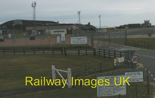 Photo maes awyr mon anglesey - photo,
