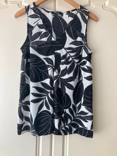 Farhi nicole black - farhi,