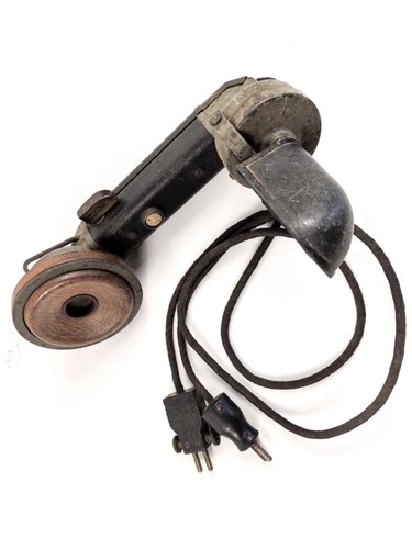 1st ww2 iron army telephone - ww2,,