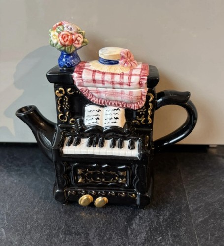 Rare whittard chelsea piano - rare,