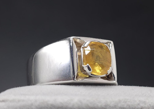 Natural yellow sapphire - natural,