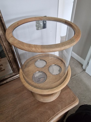Eye catching large wood and - wood,