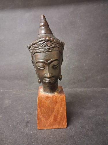 Vintage thai bronze buddha - thai,