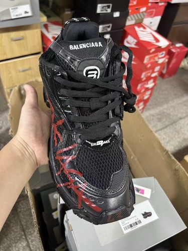 Balenciaga men black red low - black/red,