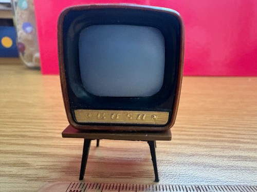 Doll house furniture - doll, ang