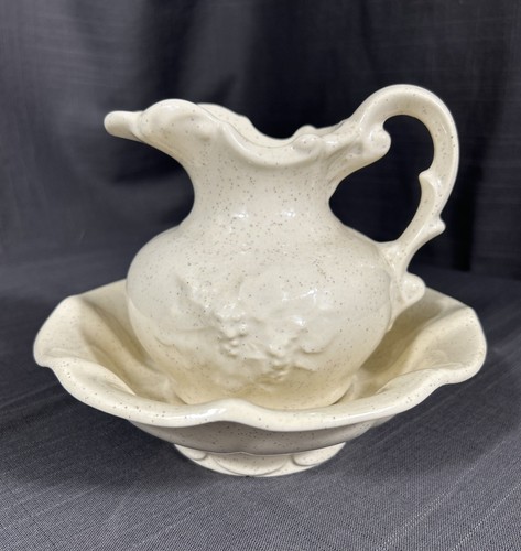 Mccoy usa pottery pitcher - mccoy,