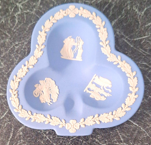Wedgwood blue white - wedgwood,