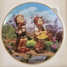 MJ Hummel Little Companions "