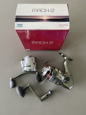 Shakespeare Mach 2 Front Drag Fishing Reel with 2 Extra Spools and Handle Bag. 